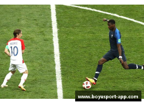 场后球员的重要性:如何平衡团队中的攻防角色 场后球员的重要性:如何平衡团队中的攻防角色